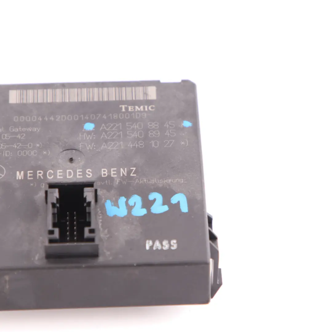 Gateway Unidad de Control Módulo ECU para Mercedes W221 con número de pieza A2215408845 Mercedes W221 Gateway Unidad de Control Módulo ECU - SKU A2215408845 - Número de pieza A2215408845