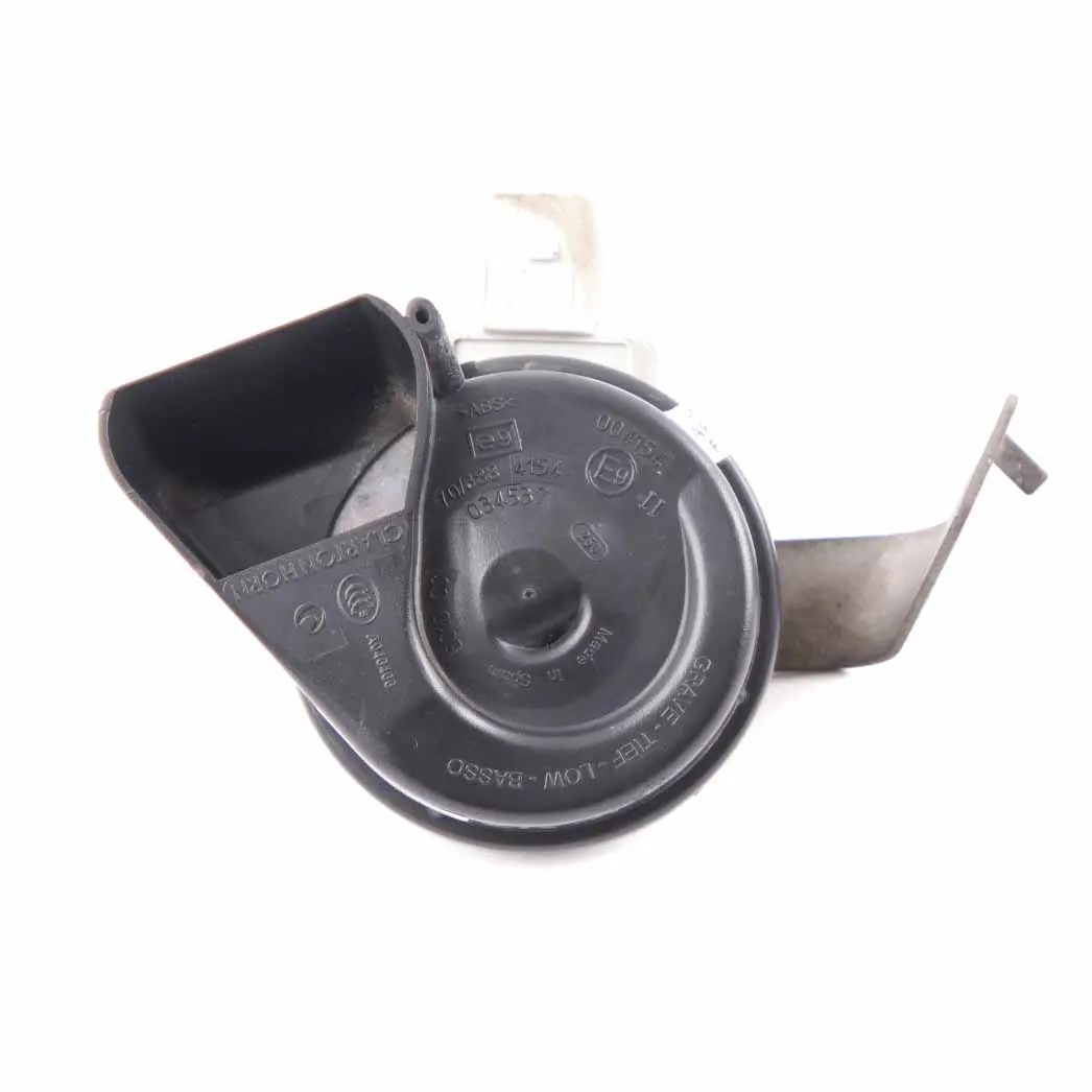 Horn Signal Mercedes W212 E63 AMG Fanfare Low Tone Horn Signal Siren to with Part number A2215420020 Horn Signal Mercedes W212 E63 AMG Fanfare Low Tone Horn Signal Siren - SKU A2215420020 - Part number A2215420020