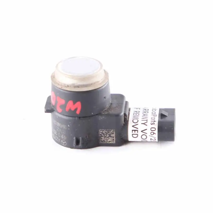 Capteur PDC Distance stationnement avant pour Mercedes W169 W204 W212 à propos du numéro de pièce A2215420417 Mercedes W169 W204 W212 Capteur PDC Distance stationnement avant - SKU A2215420417-IRS - Numéro de pièce A2215420417