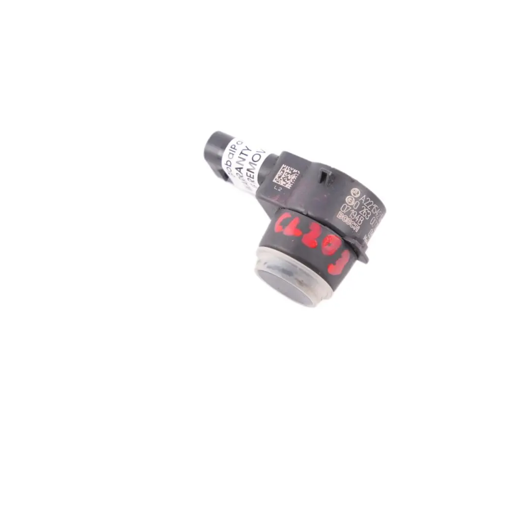 PDC Sensor Mercedes W169 W204 Einparkhilfe Vorne Tenoritgrau 755 für mit Teilenummer A2215420417 PDC Sensor Mercedes W169 W204 Einparkhilfe Vorne Tenoritgrau 755 - SKU A2215420417-TNG - Teilenummer A2215420417