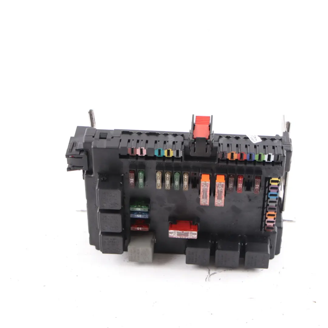 Scatola Dei Fusibili Unità Controllo SAM Modulo Relè per Mercedes W221 con numero di parte A2215450801 Mercedes W221 Scatola Dei Fusibili Unità Controllo SAM Modulo Relè - SKU A2215450801 - Numero di parte A2215450801