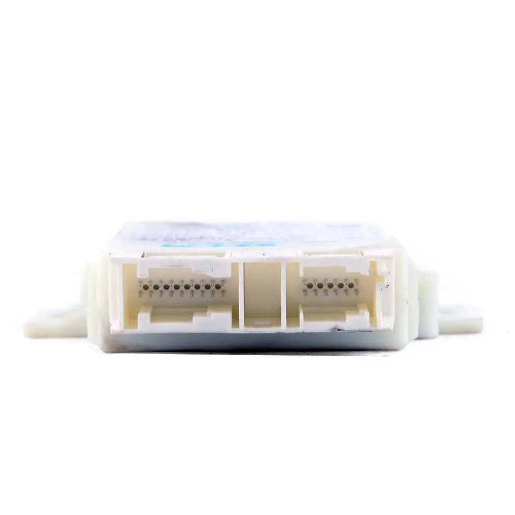 Mercedes-Benz S-Class W221 PDC Parking Sensor Control Unit Module to with Part number A2215452716 Mercedes-Benz S-Class W221 PDC Parking Sensor Control Unit Module - SKU A2215452716 - Part number A2215452716