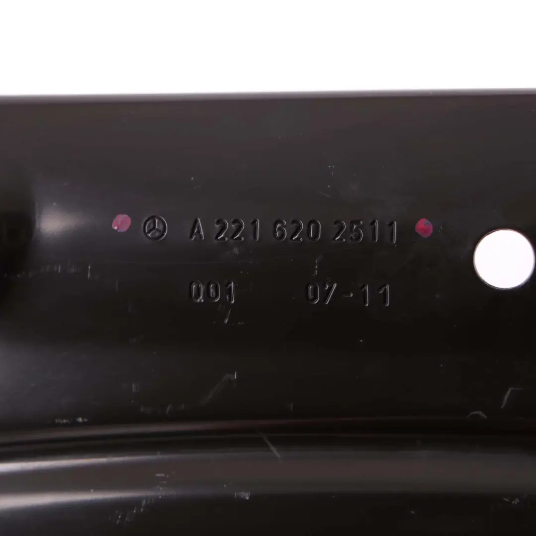 Sous-châssis avant Plaque rigidification direction pour Mercedes W221 à propos du numéro de pièce A2216202511 Mercedes W221 Sous-châssis avant Plaque rigidification direction - SKU A2216202511 - Numéro de pièce A2216202511
