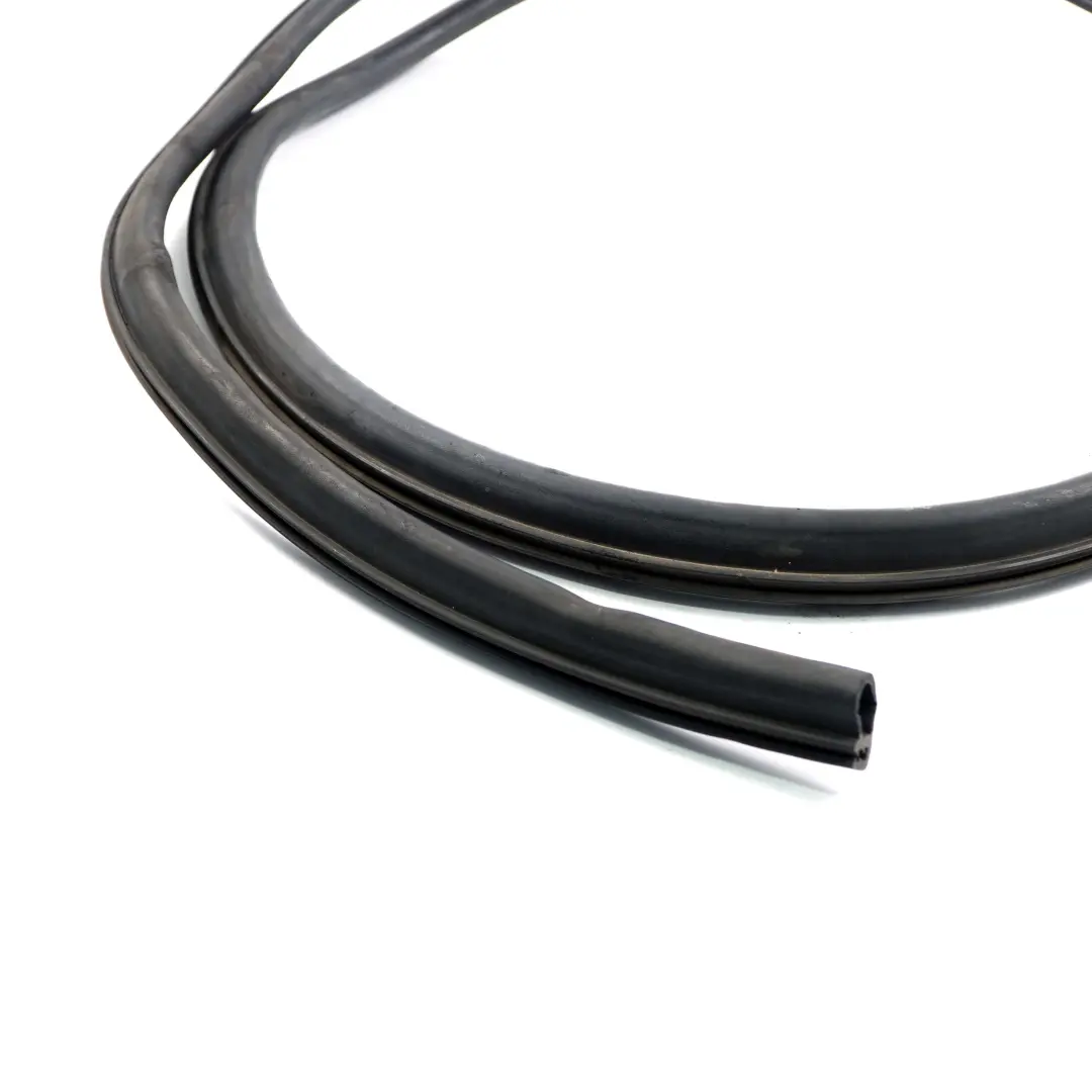  Guarnizione motore Mercedes W221 Cappuccio Cofano Guarnizione gomma - SKU A2216280598 - Numero di parte A2216280598