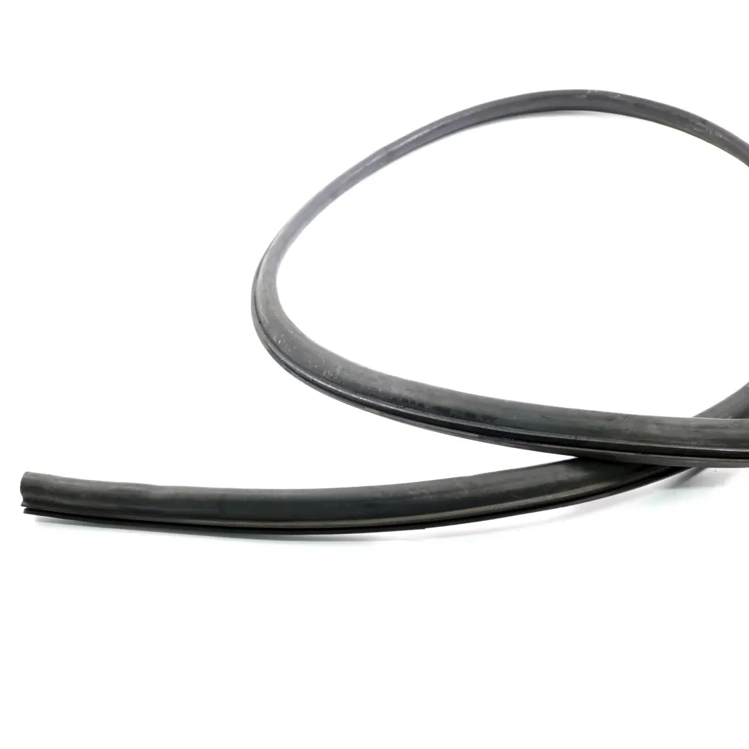  Guarnizione motore Mercedes W221 Cappuccio Cofano Guarnizione gomma - SKU A2216280598 - Numero di parte A2216280598