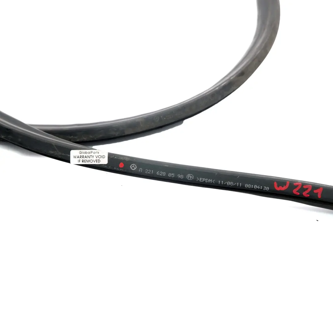 Junta Capó Capó Goma Sellado para Mercedes W221 Motor con número de pieza A2216280598 Mercedes W221 Motor Junta Capó Capó Goma Sellado - SKU A2216280598 - Número de pieza A2216280598