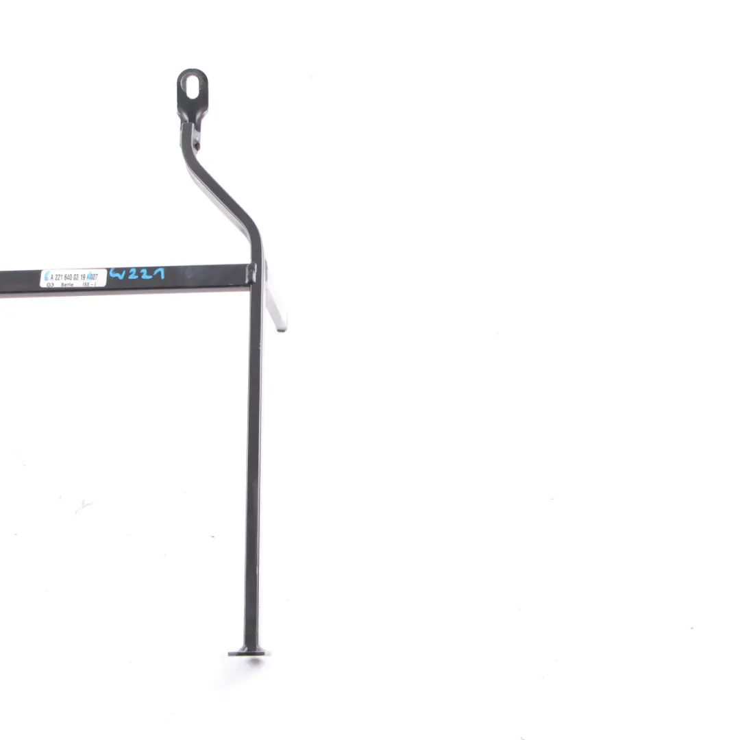 Soporte Refuerzo Central Maletero para Mercedes W221 con número de pieza A2216400319 Mercedes W221 Soporte Refuerzo Central Maletero - SKU A2216400319 - Número de pieza A2216400319