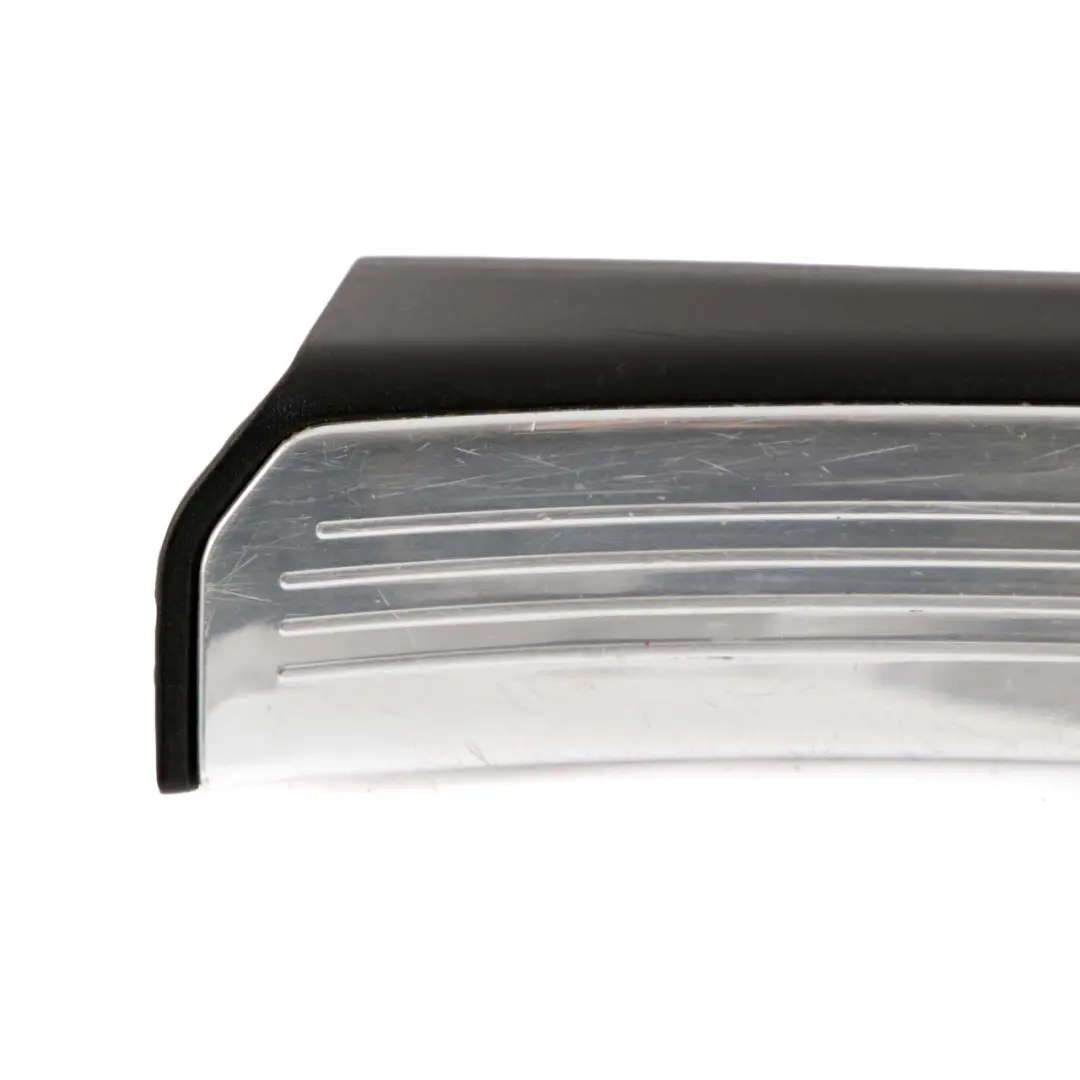 Listwa Nakładka Progu Przednia Prawa do Mercedes W221 o numerze A2216800235 Mercedes W221 Listwa Nakładka Progu Przednia Prawa - SKU A2216800235 - Numer Części A2216800235