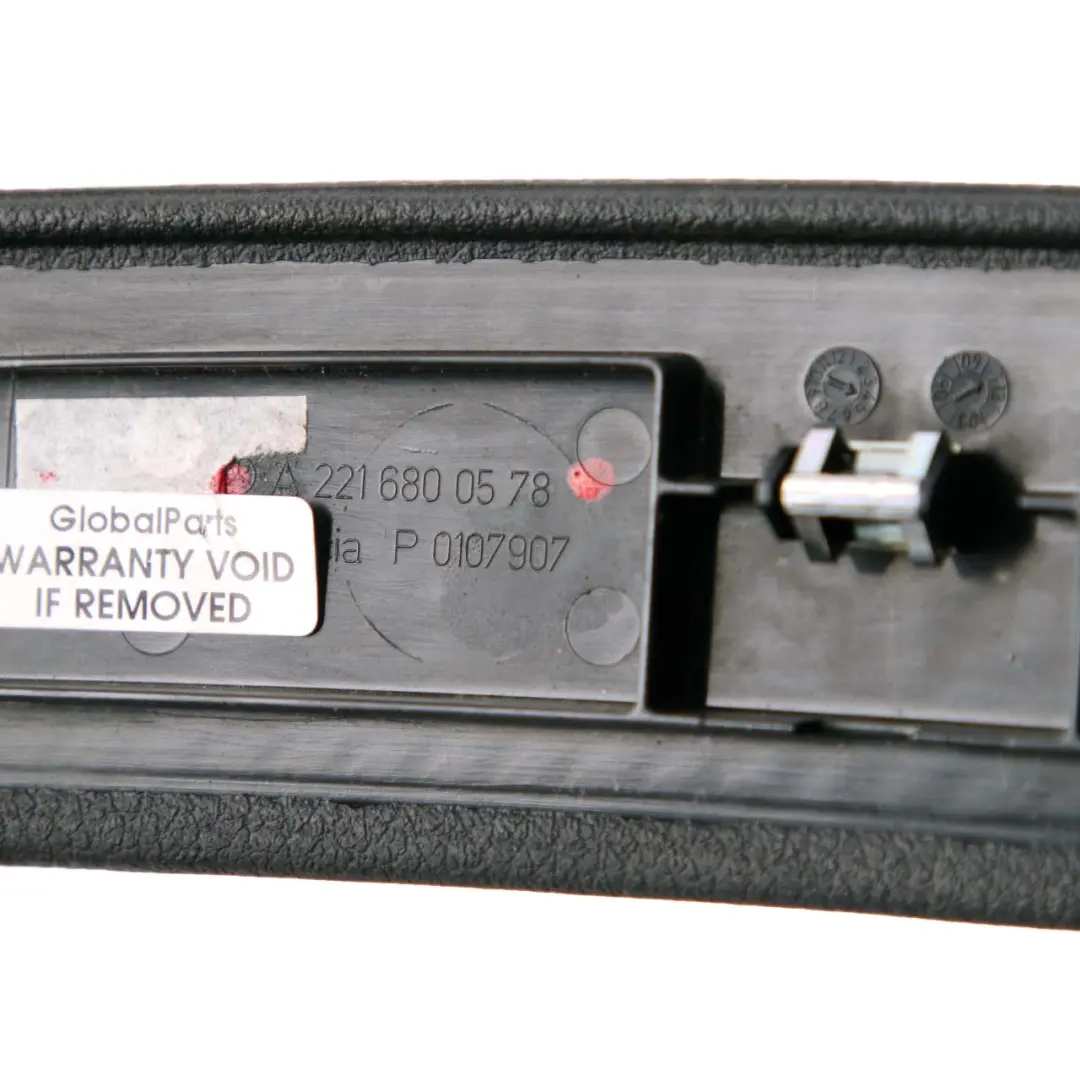 Mercedes W221 Tableau De Bord Cache Panneau Bas Centre Noir - SKU A2216800578 - Numéro de pièce A2216800578