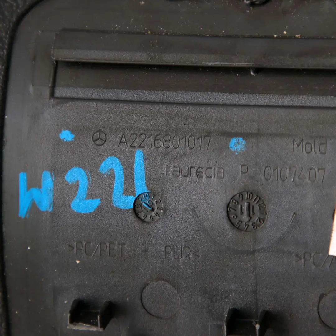 Mercedes W221 Osłona Popielniczka Schowek Czarny - SKU A2216801017 - Numer Części A2216801017