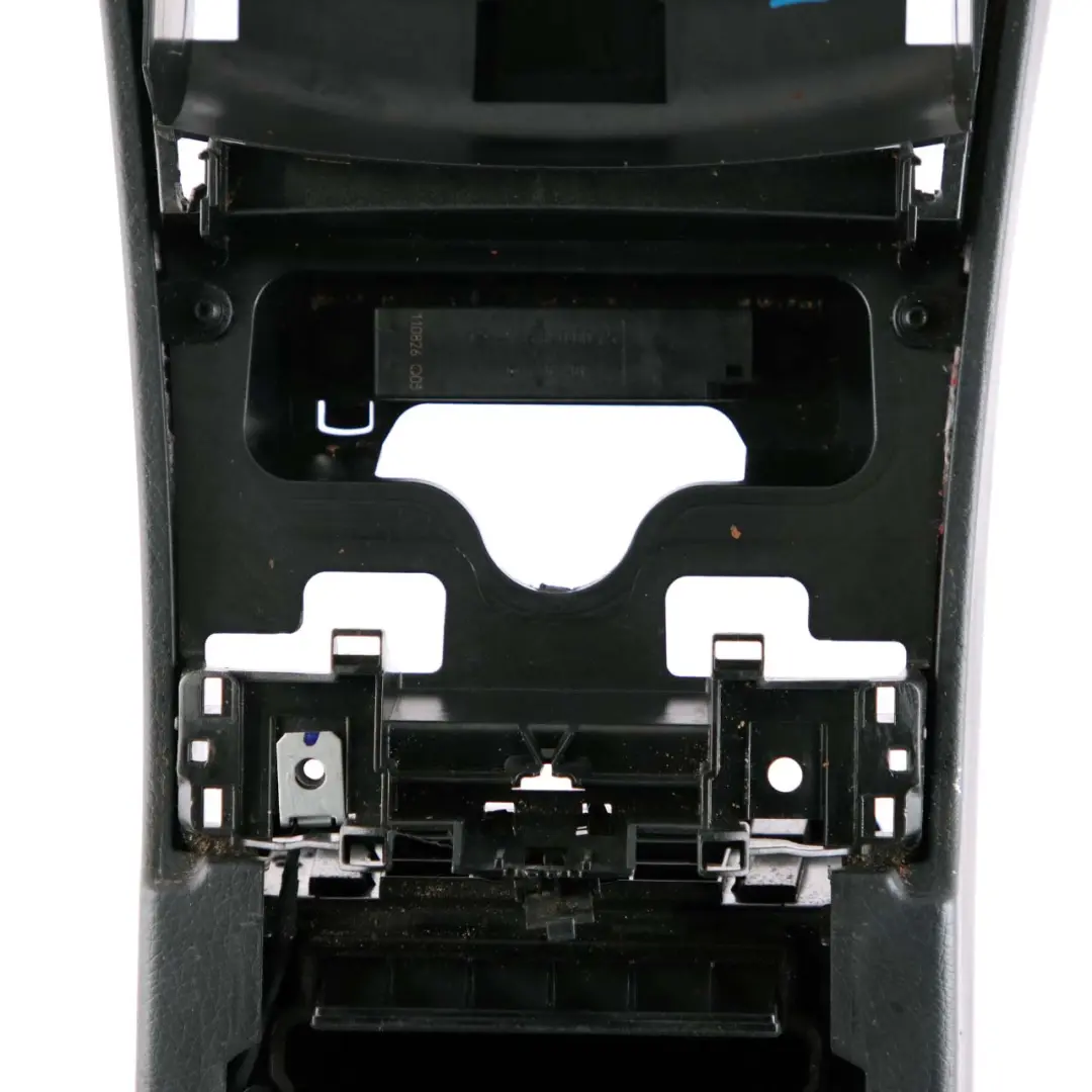 Mercedes-Benz S-Class W221 Rear Centre Console Trim Storage Black to with Part number A2216804450 Mercedes-Benz S-Class W221 Rear Centre Console Trim Storage Black - SKU A2216804450 - Part number A2216804450