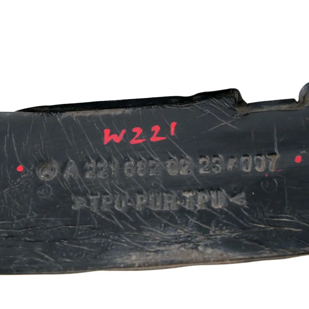 Mercedes-Benz W221 Front Wing Fender Right O/S Insulation Trim Seal to with Part number A2216820223 Mercedes-Benz W221 Front Wing Fender Right O/S Insulation Trim Seal - SKU A2216820223 - Part number A2216820223
