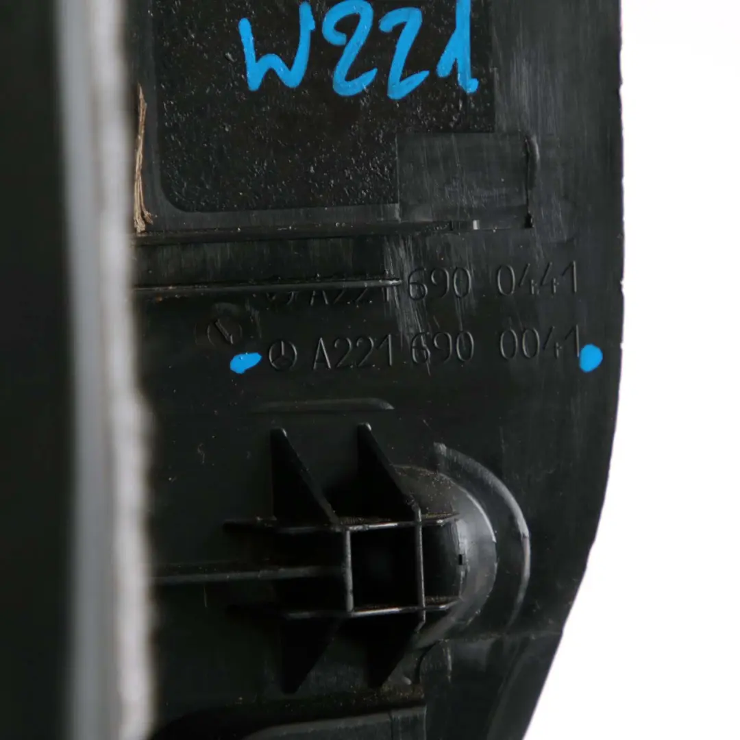 Mercedes W221 Osłona Próg Bagażnika Tył - SKU A2216900041 - Numer Części A2216900041
