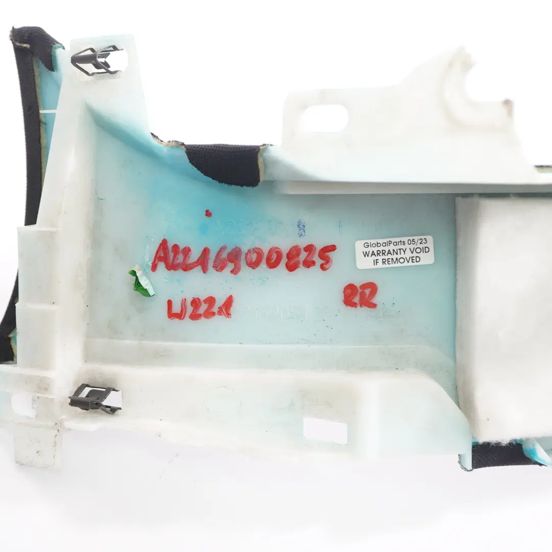 Trasera Derecha C-Pilar Cubierta para Mercedes W221 con número de pieza A2216900825 Mercedes W221 Trasera Derecha C-Pilar Cubierta - SKU A2216900825 - Número de pieza A2216900825