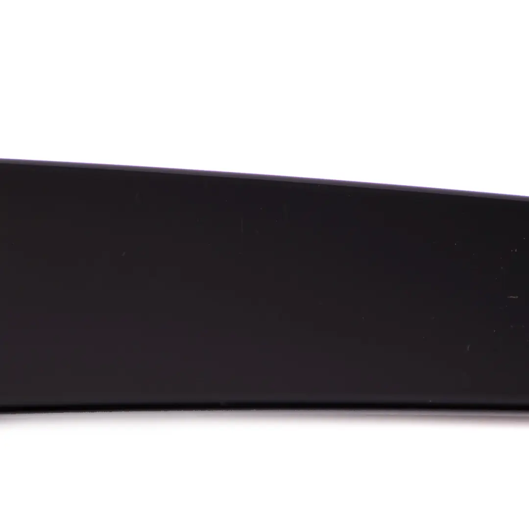 Mercedes W221 Delantero Izquierdo Embellecedor Pilar Puerta - SKU A2216901787 - Número de pieza A2216901787