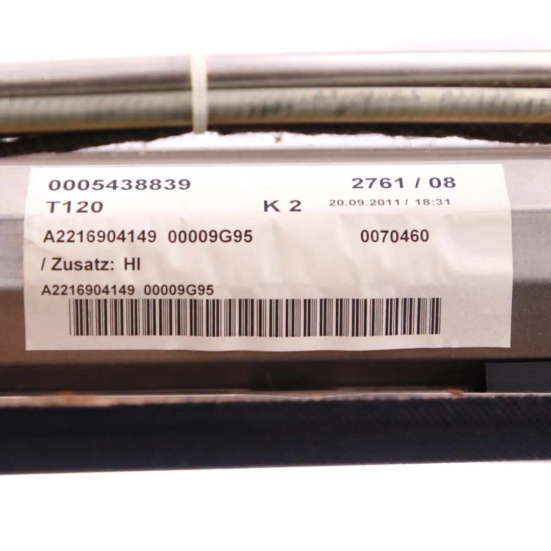 Mercedes W221 Persiana Enrollable Eléctrica Trasera Portapaquetes Negro - SKU A2216904149 - Número de pieza A2216904149