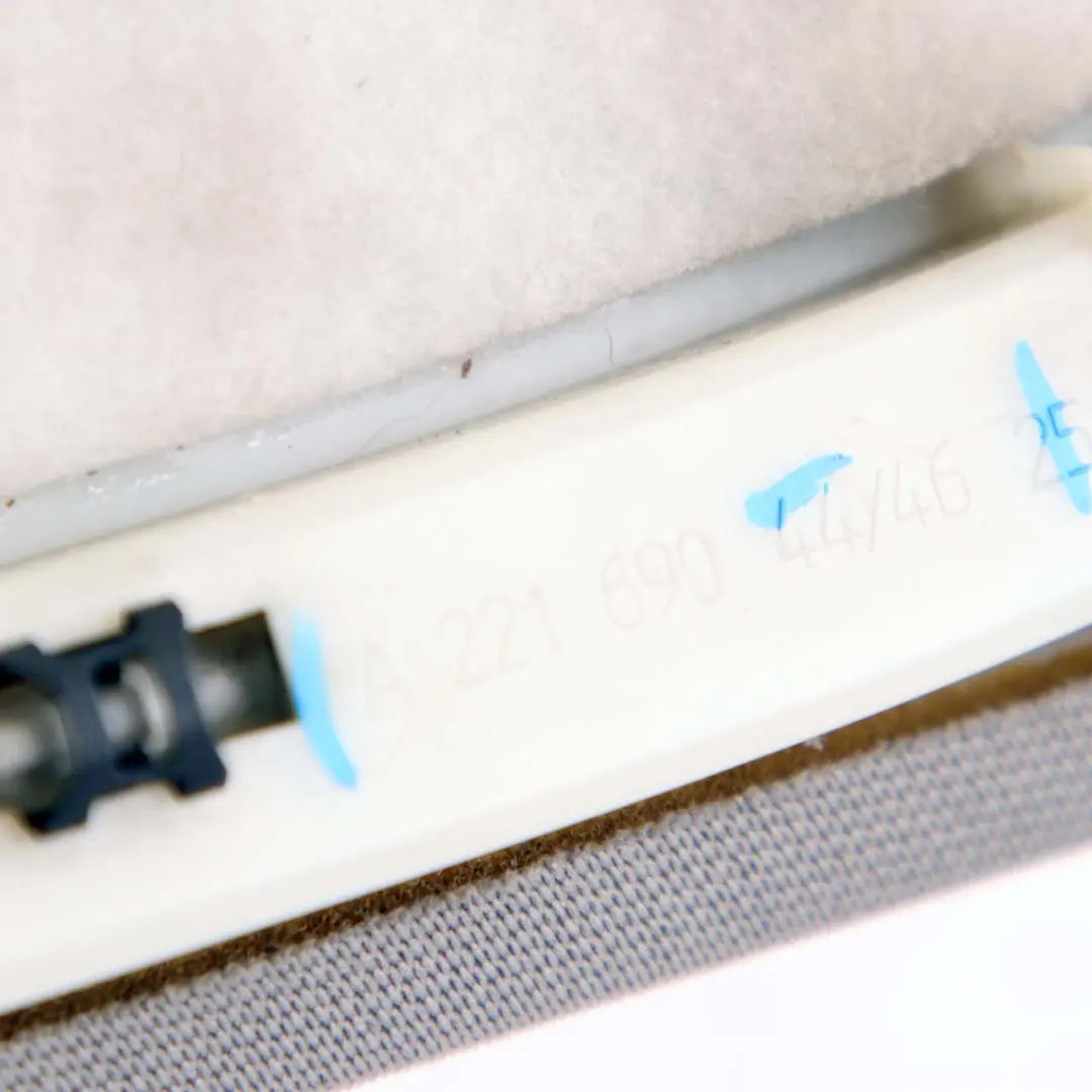 Hinten Rechts C Säulen Abdeckung Grau für Mercedes W221 mit Teilenummer A2216904625 Mercedes W221 Hinten Rechts C Säulen Abdeckung Grau - SKU A2216904625-1 - Teilenummer A2216904625