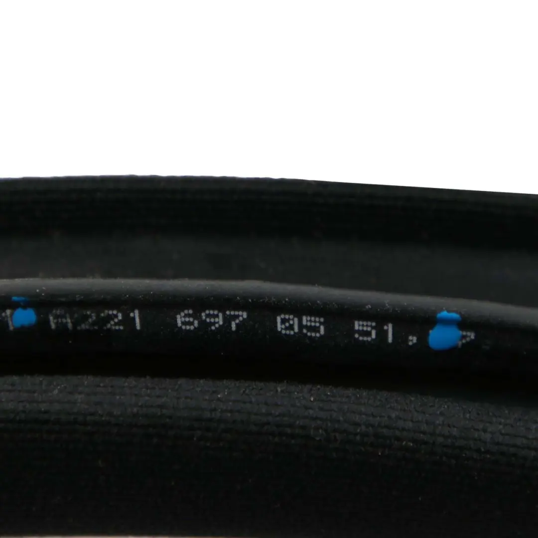 Mercedes-Benz W221 Porte Avant Protection de Bord Joint d'Etanchéité pour à propos du numéro de pièce A2216970551 Mercedes-Benz W221 Porte Avant Protection de Bord Joint d'Etanchéité - SKU A2216970551 - Numéro de pièce A2216970551