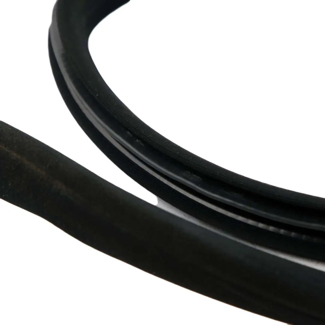 Mercedes-Benz W221 Front Door Edge Guard Sealing Seal Gasket para con número de pieza A2216970551 Mercedes-Benz W221 Front Door Edge Guard Sealing Seal Gasket - SKU A2216970551 - Número de pieza A2216970551