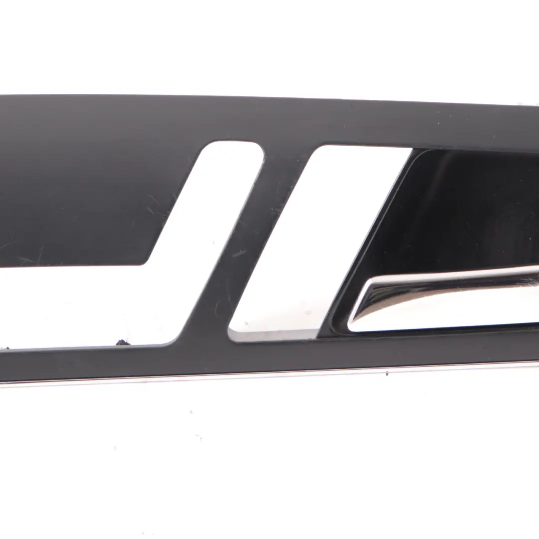 Tapa Manija Tarjeta Puerta Interior Delantero Derecho para Mercedes W221 con número de pieza A2217205648 Mercedes W221 Tapa Manija Tarjeta Puerta Interior Delantero Derecho - SKU A2217205648 - Número de pieza A2217205648
