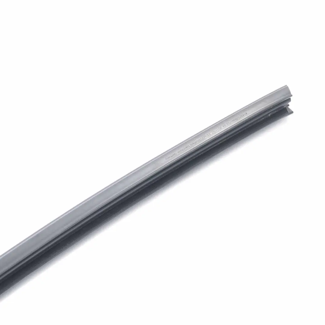 Junta ventana Puerta Delantera Derecha Tira sellado para Mercedes W221 con número de pieza A2217250265 Mercedes W221 Junta ventana Puerta Delantera Derecha Tira sellado - SKU A2217250265 - Número de pieza A2217250265