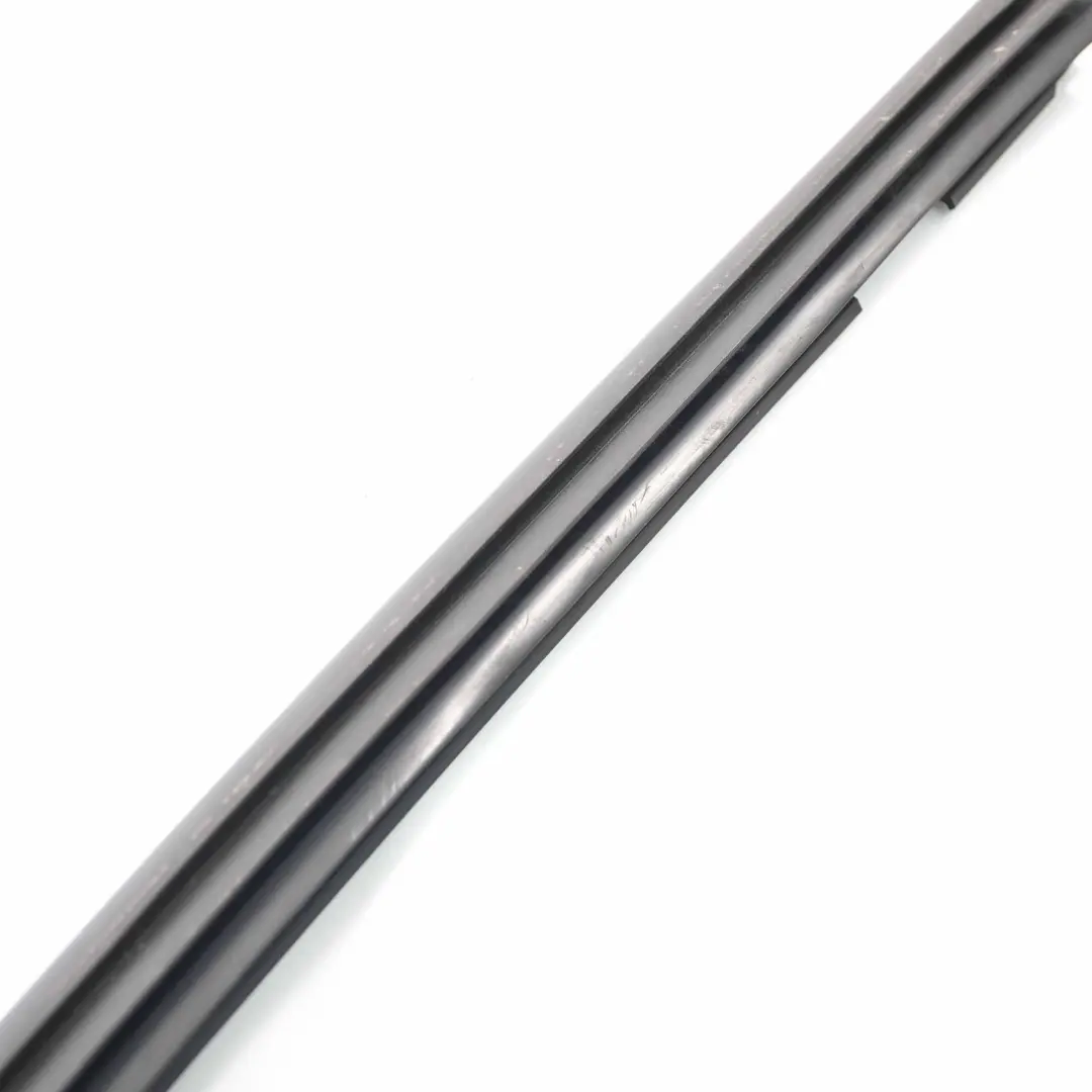 Mercedes W221 Guarnizione Finestrino Porta Anteriore Destra Striscia - SKU A2217250265 - Numero di parte A2217250265