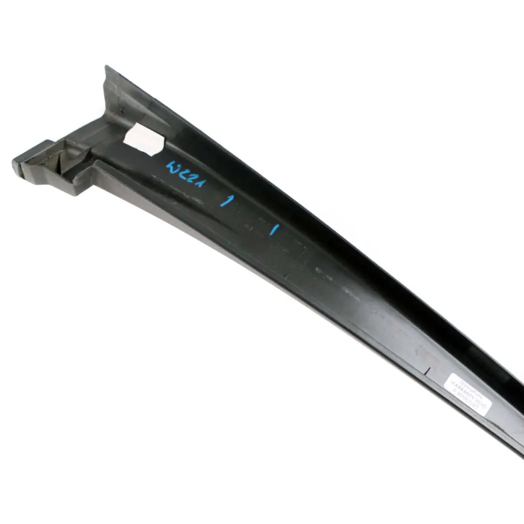 Interior derecho delantero puerta Marco ventana Recortar para Mercedes W221 con número de pieza A2217250271 Mercedes W221 Interior derecho delantero puerta Marco ventana Recortar - SKU A2217250271 - Número de pieza A2217250271