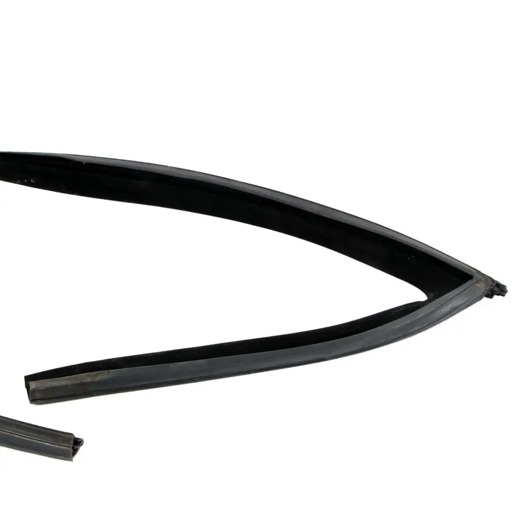 Mercedes W221 Porta anteriore sinistra Finestrino Guarnizione tenuta - SKU A2217253525 - Numero di parte A2217253525