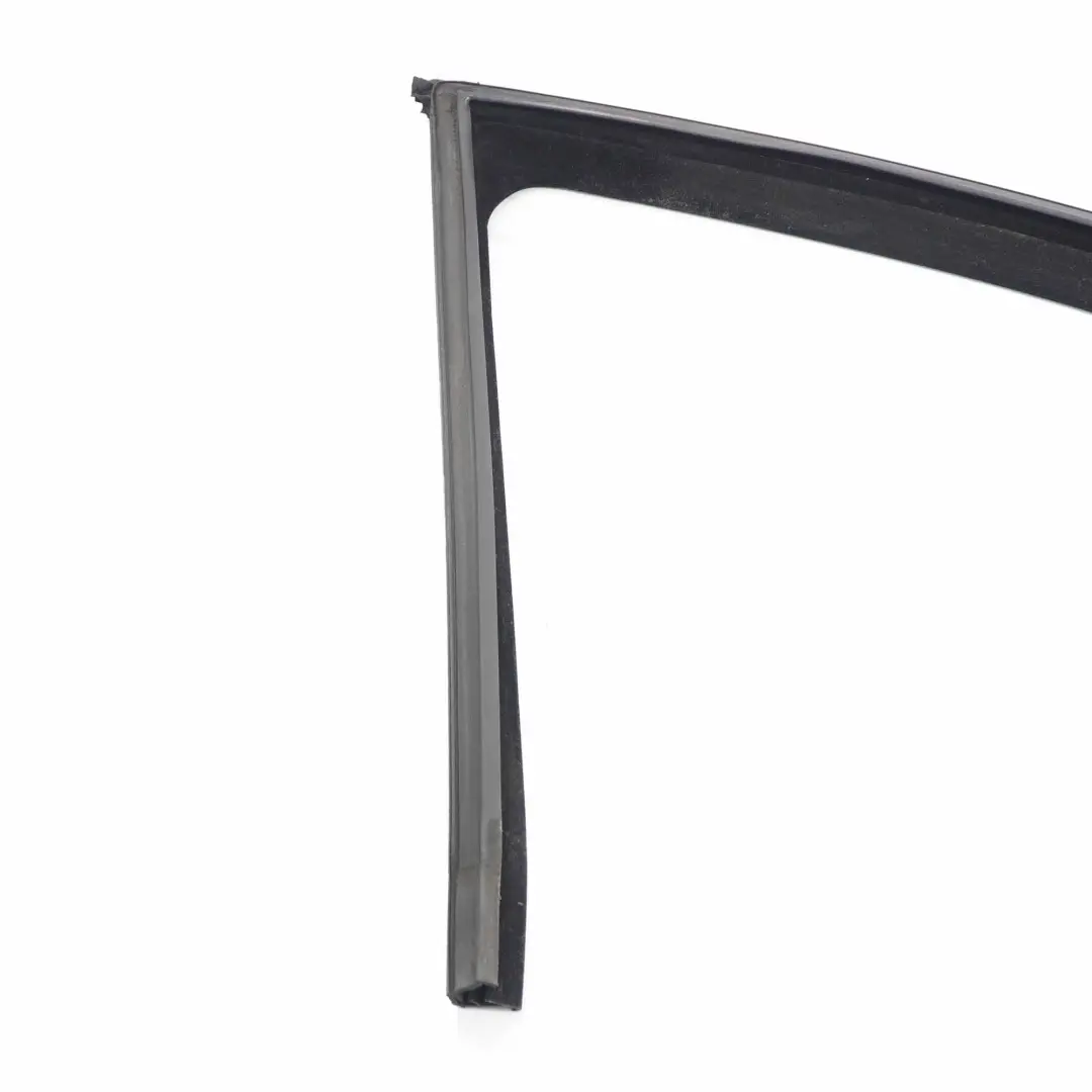 Mercedes-Benz W221 Junta sellado ventana puerta delantera derecha para con número de pieza A2217253625 Mercedes-Benz W221 Junta sellado ventana puerta delantera derecha - SKU A2217253625 - Número de pieza A2217253625