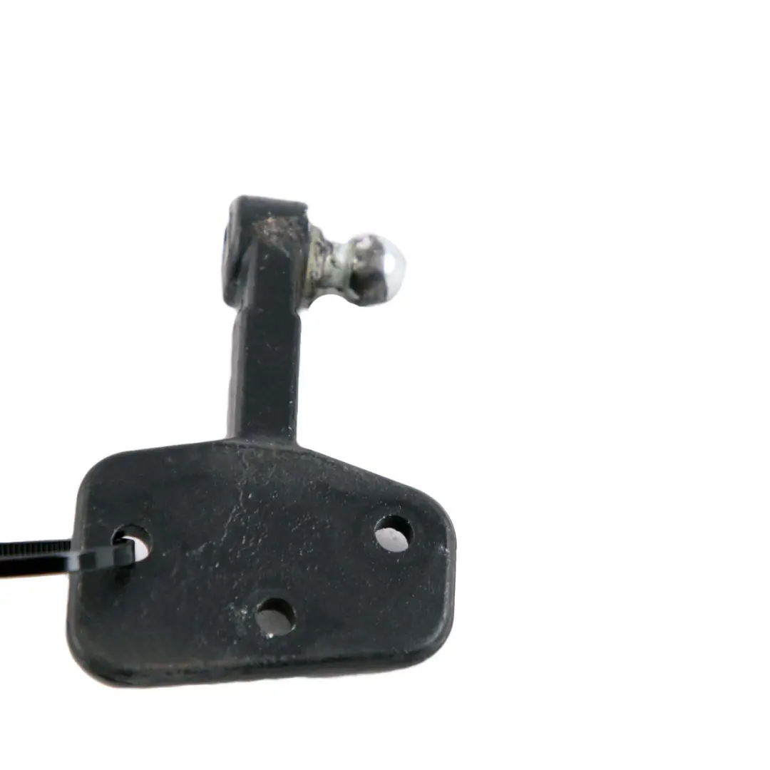 Staffa Cerniera Porta Montaggio Posteriore Sinistra per Mercedes W221 con numero di parte A2217300114 Mercedes W221 Staffa Cerniera Porta Montaggio Posteriore Sinistra - SKU A2217300114 - Numero di parte A2217300114