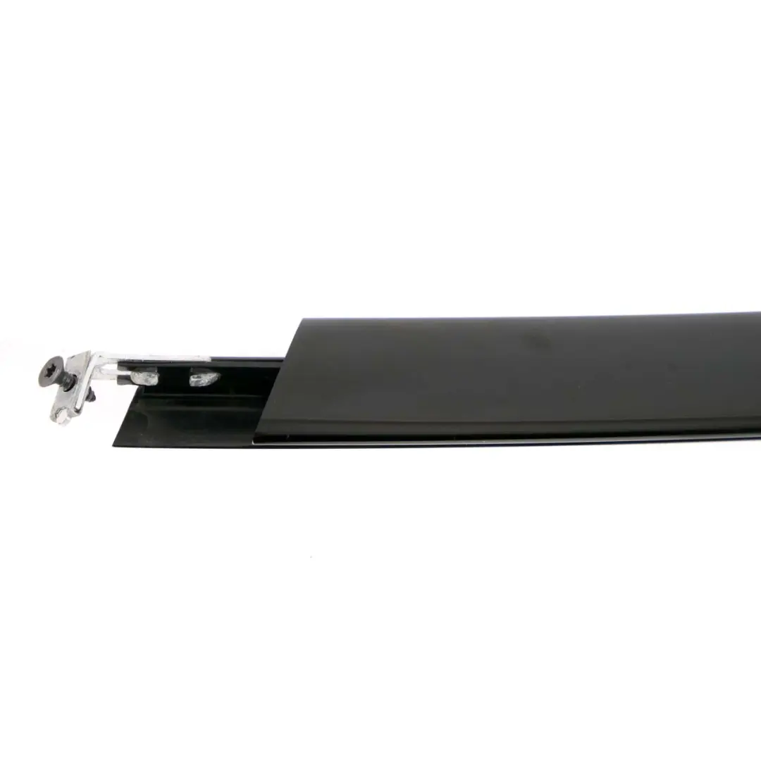 Mercedes W221 Bande garniture vitre porte arrière droite brillance - SKU A2217300219 - Numéro de pièce A2217300219