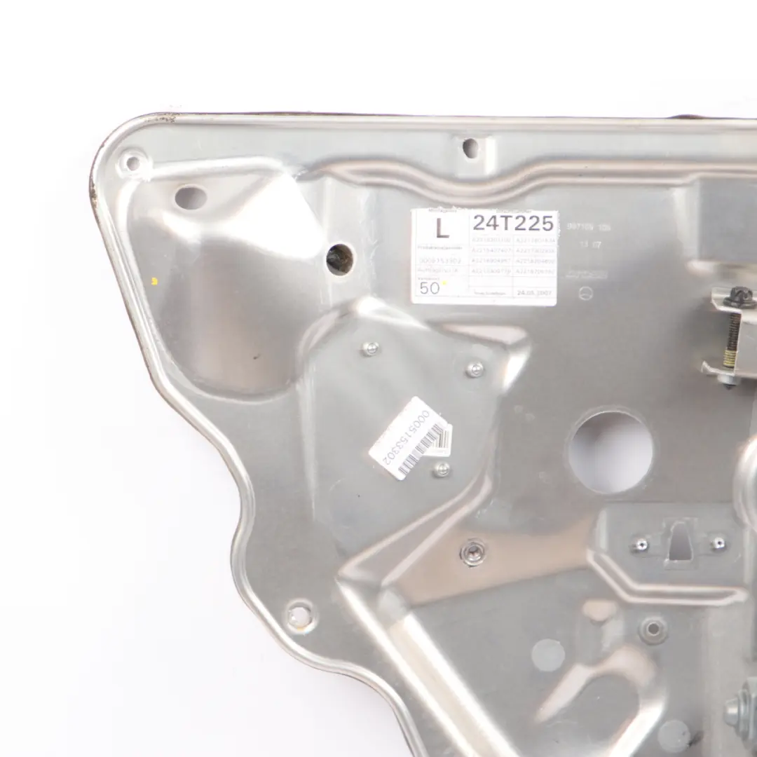 Window Lifter Rear Left N/S Window Regulator Motor to Mercedes W221 with Part number A2217300579 Mercedes W221 Window Lifter Rear Left N/S Window Regulator Motor - SKU A2217300579 - Part number A2217300579