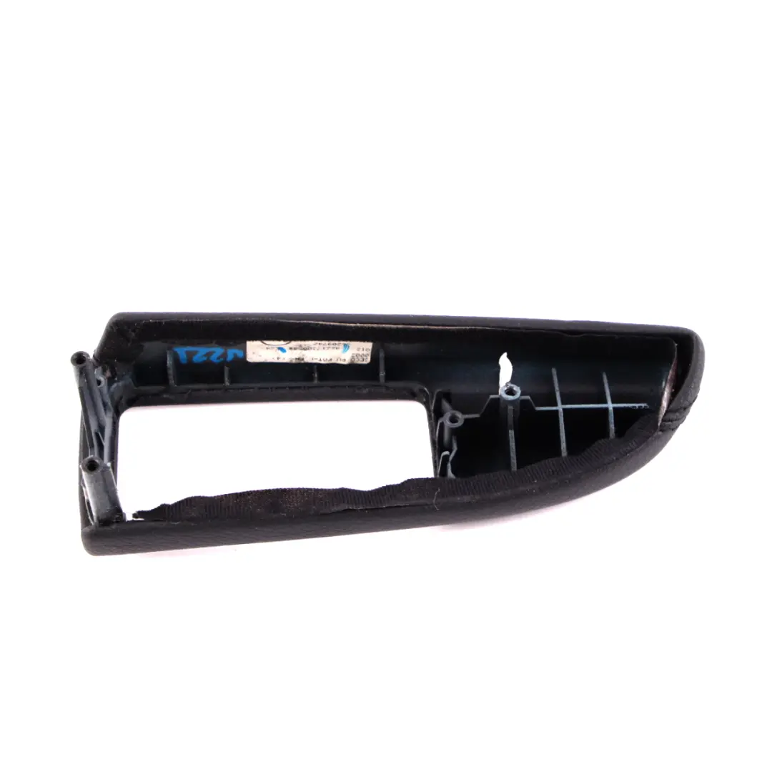 Panneau de recouvrement du commutateur carte porte arrière gauche pour Mercedes W221 à propos du numéro de pièce A2217300589 Mercedes W221 Panneau de recouvrement du commutateur carte porte arrière gauche - SKU A2217300589 - Numéro de pièce A2217300589