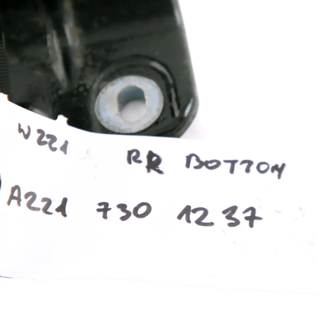 Door Bottom Lower Hinge Rear Right O/S Black to Mercedes W221 with Part number A2217301237 Mercedes W221 Door Bottom Lower Hinge Rear Right O/S Black - SKU A2217301237 - Part number A2217301237