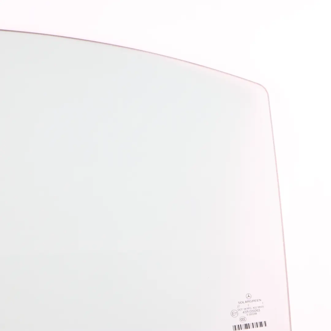 Szyba Drzwi Lewy Tył AS2 Zielona do Mercedes W203 o numerze A2217302318 Mercedes W203 Szyba Drzwi Lewy Tył AS2 Zielona - SKU A2217302318 - Numer Części A2217302318