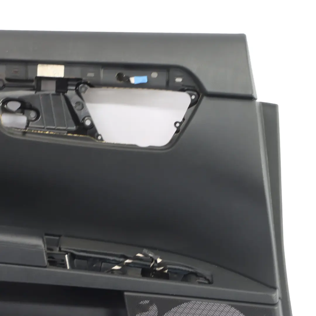 Coperchio della scheda della porta posteriore sinistra pelle nera per Mercedes W221 con numero di parte A2217302379 Mercedes W221 Coperchio della scheda della porta posteriore sinistra pelle nera - SKU A2217302379-1 - Numero di parte A2217302379