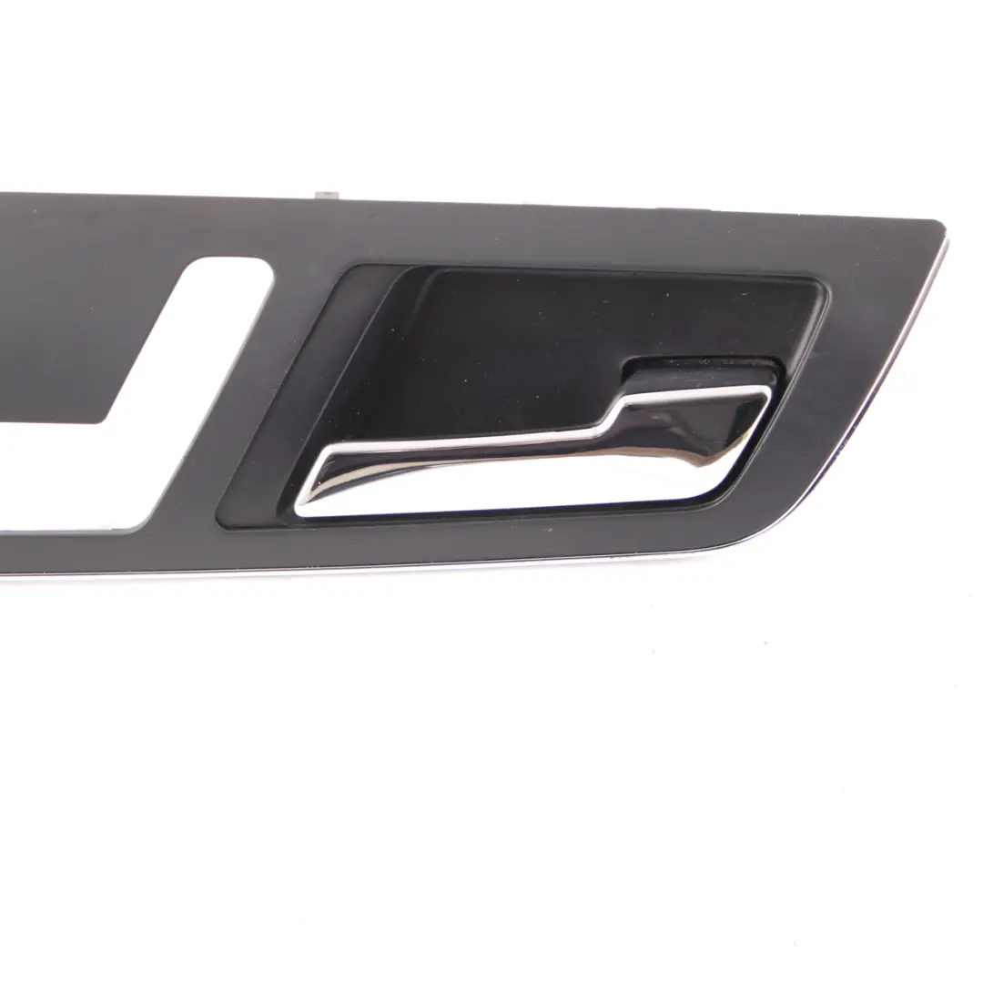 Door Card Handle Cover Interior Trim Rear Right O/S to Mercedes W221 with Part number A2217304648 Mercedes W221 Door Card Handle Cover Interior Trim Rear Right O/S - SKU A2217304648 - Part number A2217304648