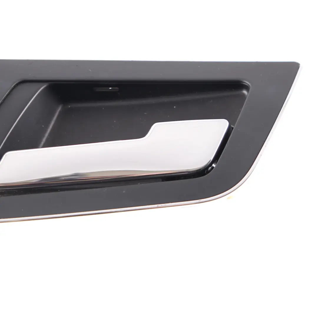 Door Card Handle Cover Interior Trim Rear Right O/S to Mercedes W221 with Part number A2217304648 Mercedes W221 Door Card Handle Cover Interior Trim Rear Right O/S - SKU A2217304648 - Part number A2217304648