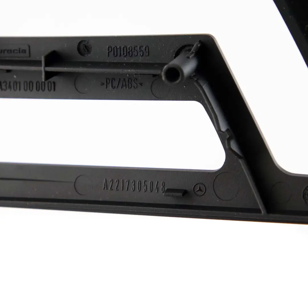 Mercedes-Benz S W221 Rear Right O/S Door Cover Handle Trim Black to with Part number A2217305048 Mercedes-Benz S W221 Rear Right O/S Door Cover Handle Trim Black - SKU A2217305048 - Part number A2217305048