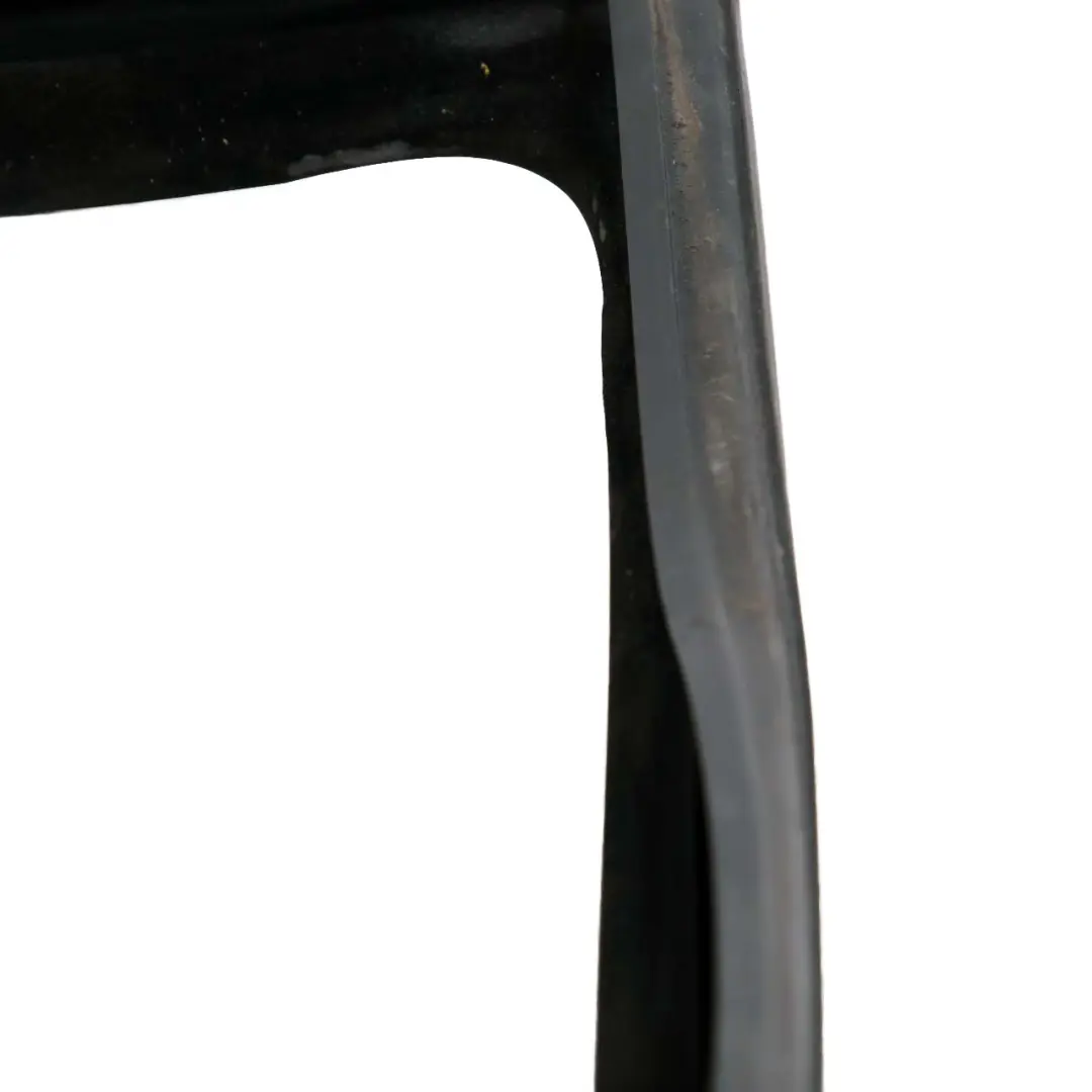 Mercedes W221 Porta posteriore destra Finestrino Guida Guarnizione Guarnizione - SKU A2217356625 - Numero di parte A2217356625