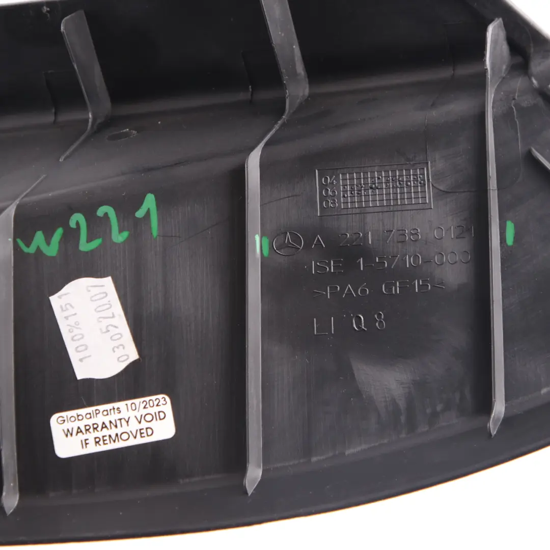 Coperchio pannello serratura porta posteriore sinistro A2217320921 per Mercedes W221 con numero di parte A2217380121 Mercedes W221 Coperchio pannello serratura porta posteriore sinistro A2217320921 - SKU A2217380121 - Numero di parte A2217380121