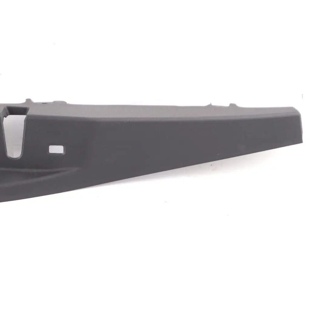 Mercedes W221 Cerradura puerta Cubierta Envolvente Moldura Trasera Izquierda - SKU A2217380121 - Número de pieza A2217380121