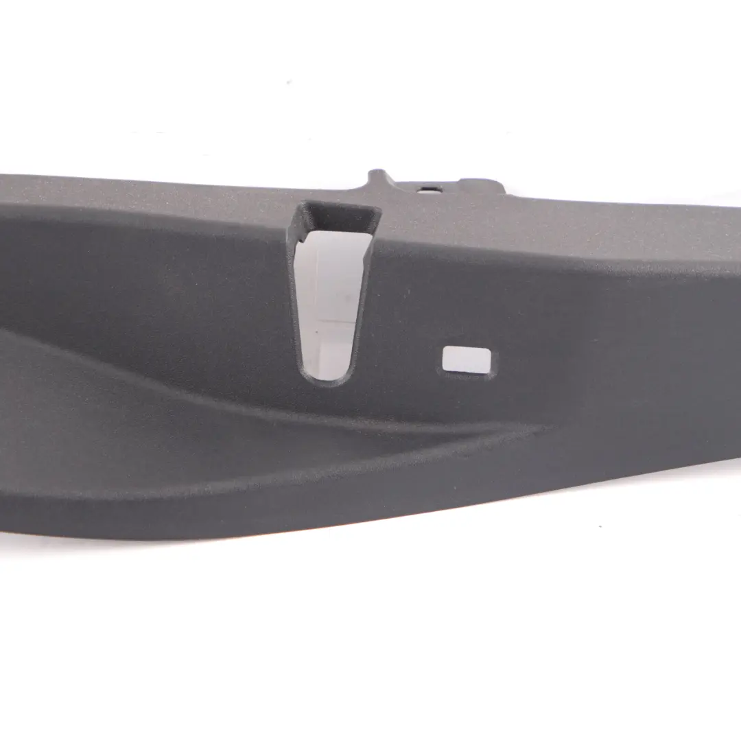 Mercedes W221 Cerradura puerta Cubierta Envolvente Moldura Trasera Izquierda - SKU A2217380121 - Número de pieza A2217380121