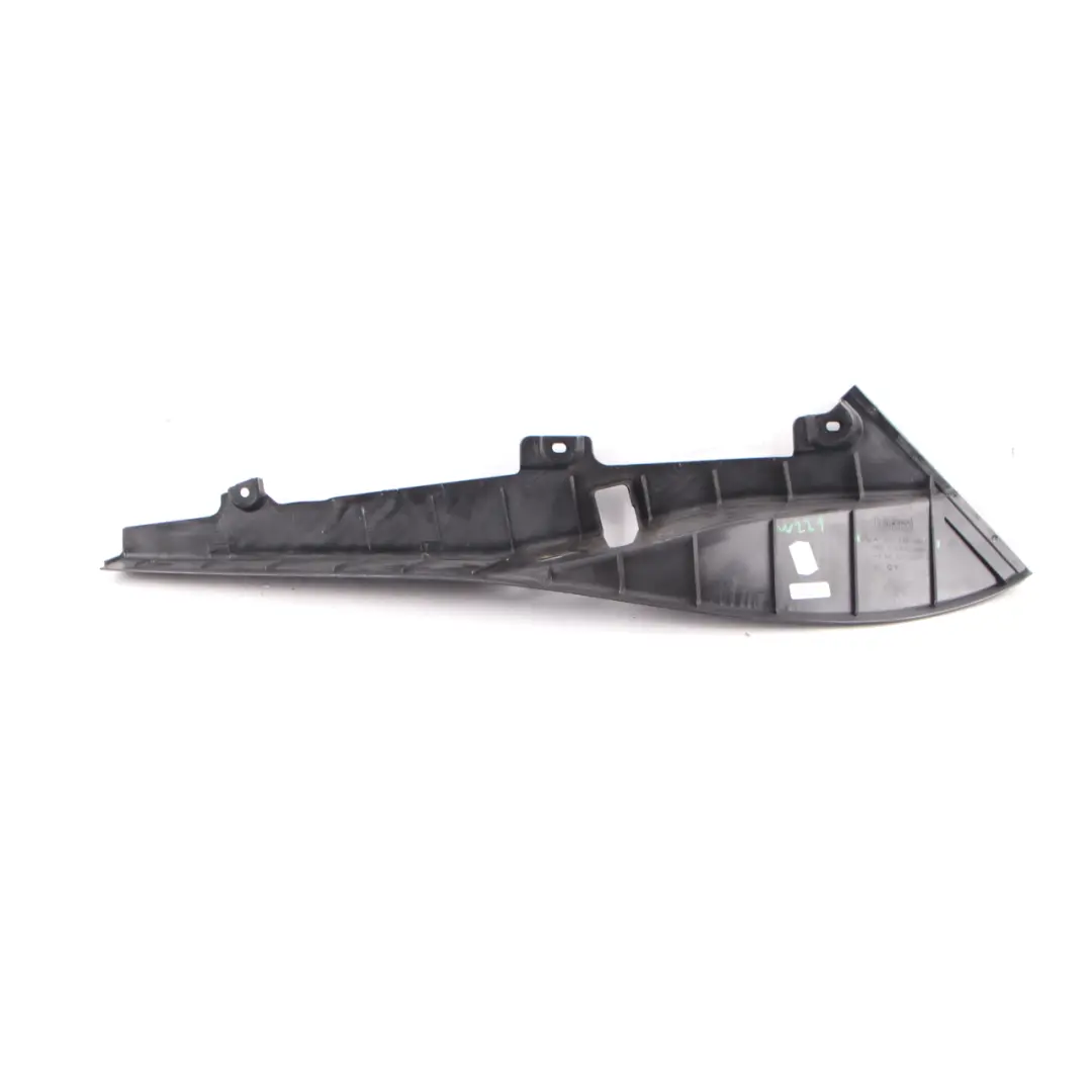 Mercedes W221 Cerradura puerta Cubierta Envolvente Moldura Trasera Izquierda - SKU A2217380121 - Número de pieza A2217380121
