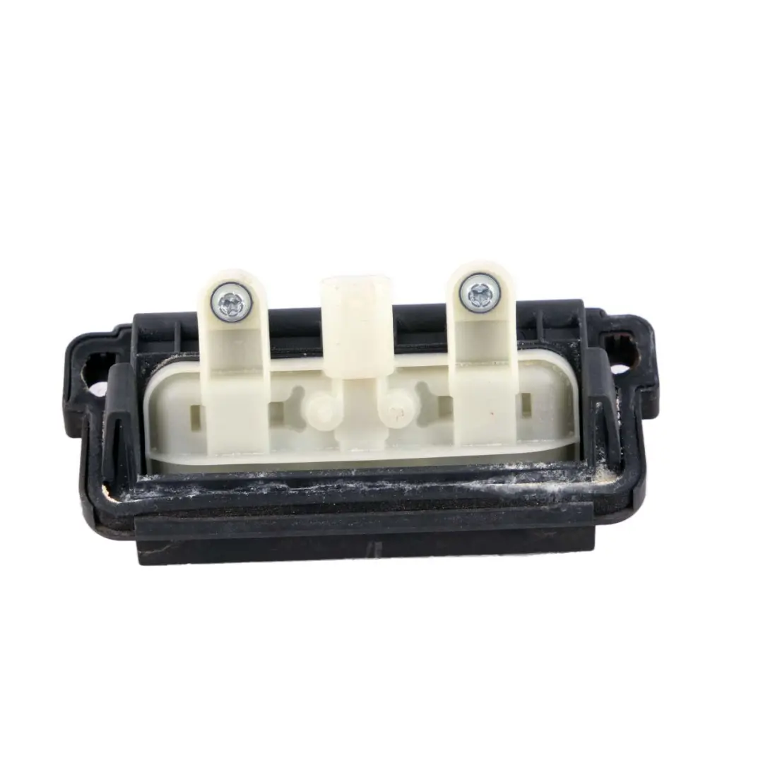 Maniglia dell'interruttore posteriore bagagliaio per Mercedes W221 con numero di parte A2217500893 Mercedes W221 Maniglia dell'interruttore posteriore bagagliaio - SKU A2217500893 - Numero di parte A2217500893