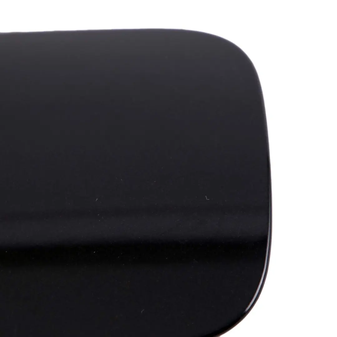 Coperchio tappo serbatoio sportello carburante Obsidian Nero 197 per Mercedes W221 con numero di parte A2217570006 Mercedes W221 Coperchio tappo serbatoio sportello carburante Obsidian Nero 197 - SKU A2217570006-OB - Numero di parte A2217570006