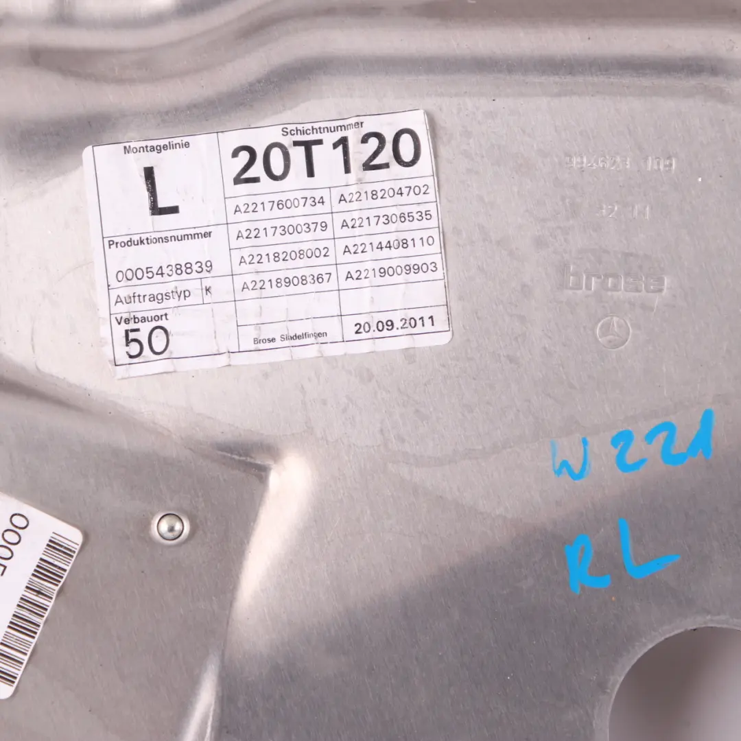 Mercedes W221 Panneau Moteur Lève-Vitre Arrière Gauche - SKU A2217600734 - Numéro de pièce A2217600734
