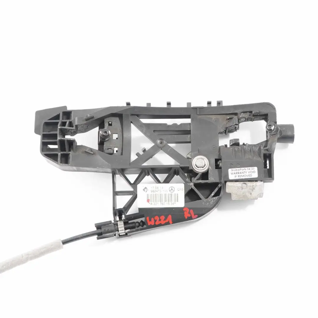 Handgriff Gepäckträger sockel Tür außen hinten links für Mercedes W221 mit Teilenummer A2217601534 Mercedes W221 Handgriff Gepäckträger sockel Tür außen hinten links - SKU A2217601534 - Teilenummer A2217601534