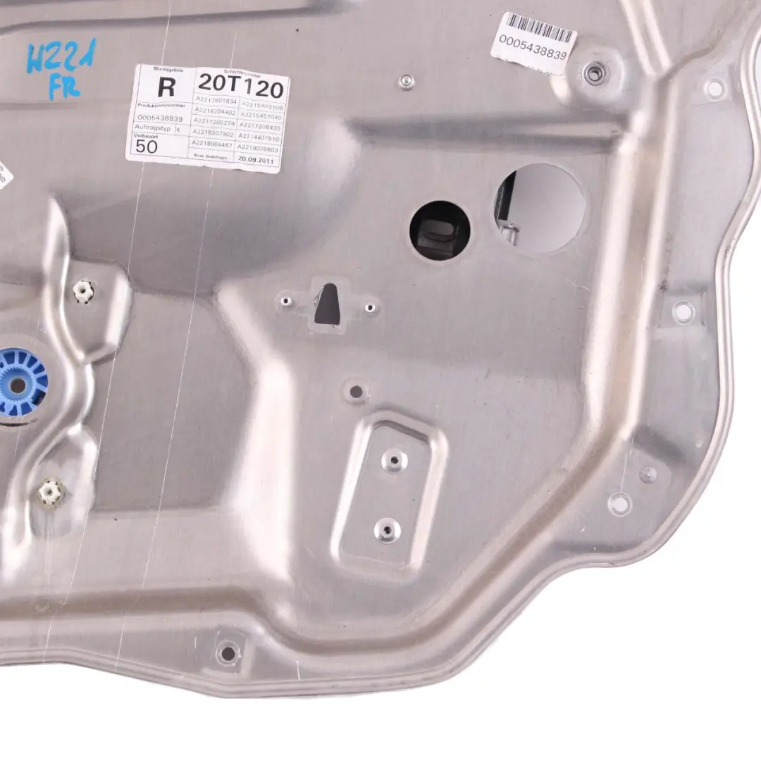 Mercedes-Benz W221 Front Right Window Regulator Lifter Motor Panel to with Part number A2217601834 Mercedes-Benz W221 Front Right Window Regulator Lifter Motor Panel - SKU A2217601834 - Part number A2217601834