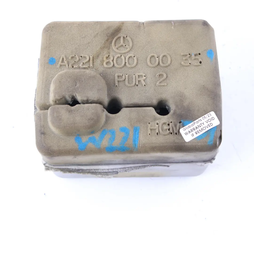 Central Door Locking Vacuum Pump Cover Housing to Mercedes W212 W204 with Part number A2218000035 Mercedes W212 W204 Central Door Locking Vacuum Pump Cover Housing - SKU A2218000035 - Part number A2218000035